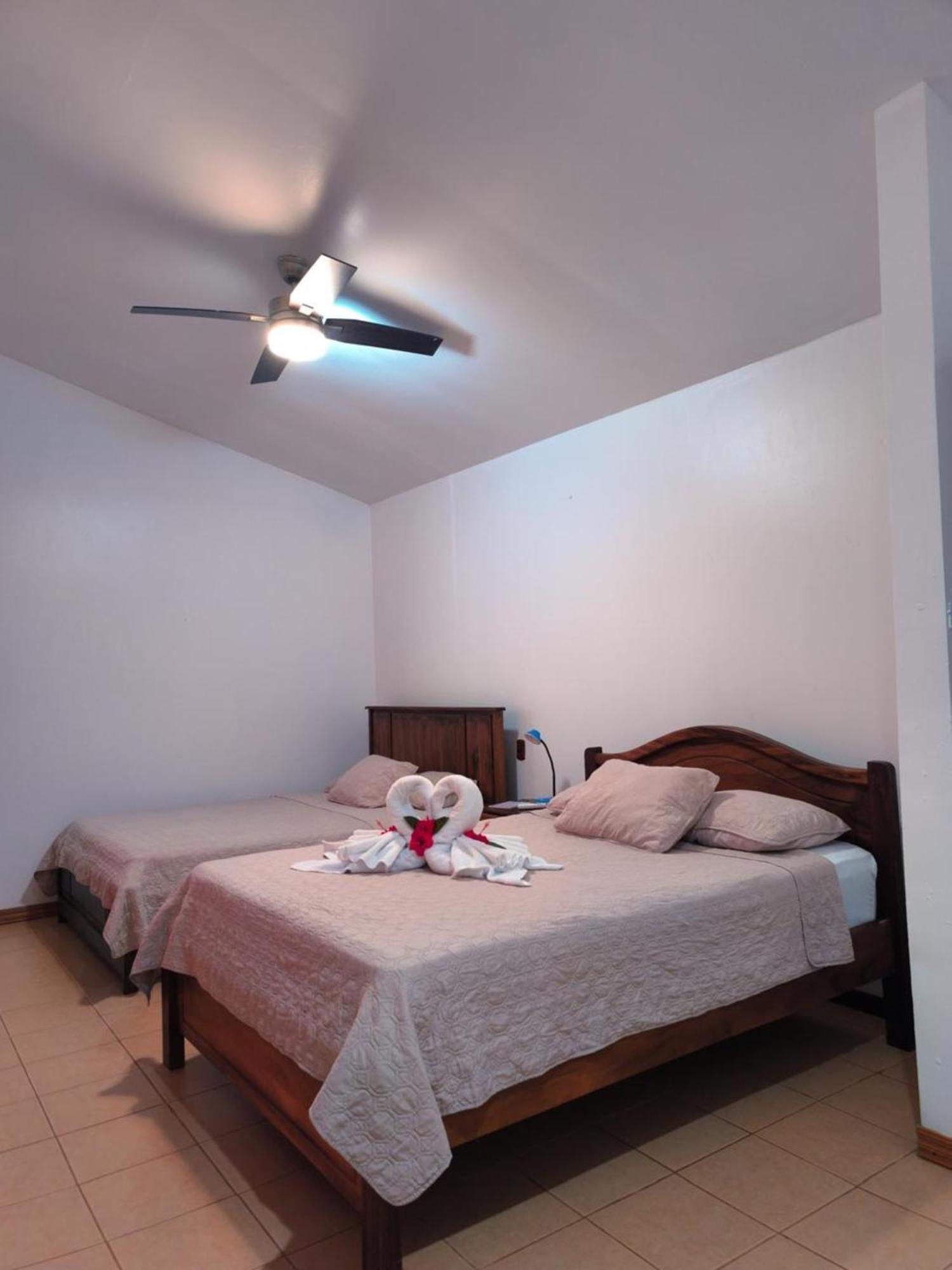 La Laguna Del Lagarto Eco-Lodge Pital  外观 照片