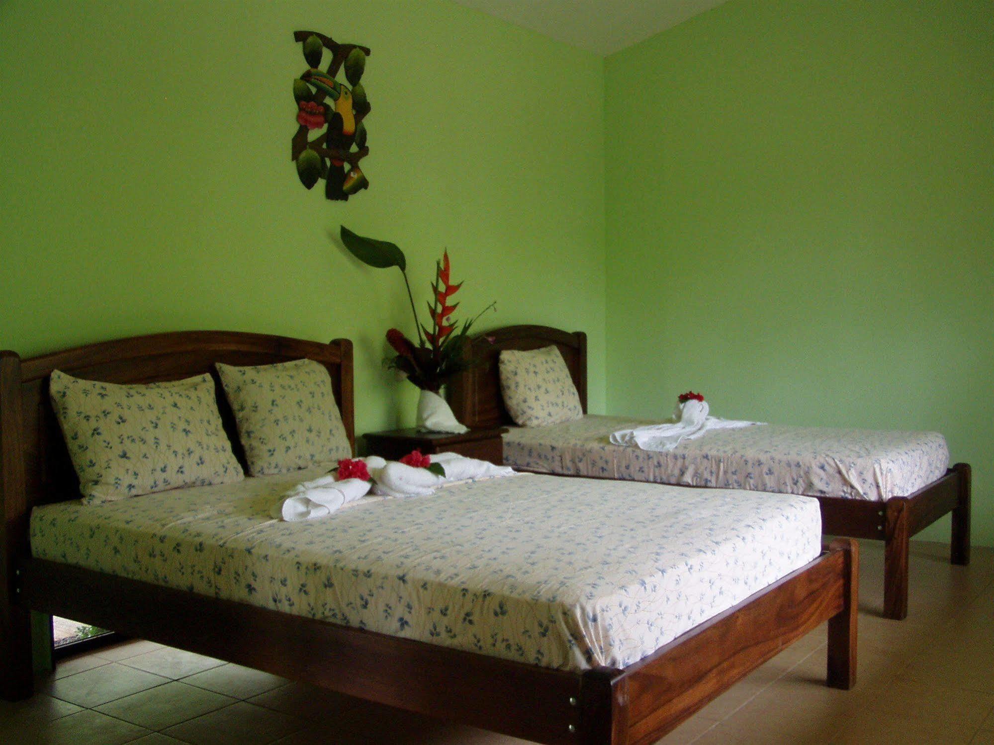 La Laguna Del Lagarto Eco-Lodge Pital  外观 照片